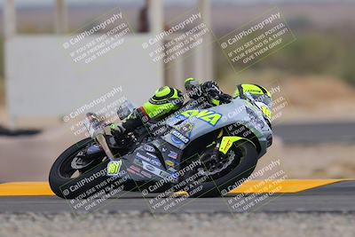 media/Sep-11-2022-SoCal Trackdays (Sun) [[81b7e951af]]/Turn 7 (1145am)/